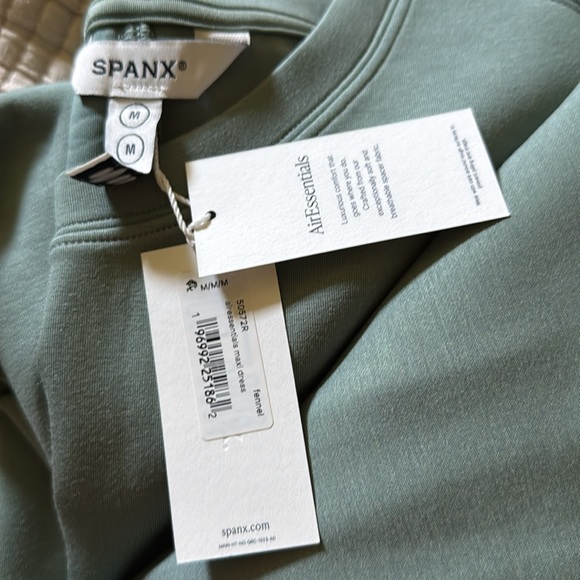 NWT SPANX AirEssentials® Maxi Dress - Picture 3 of 3